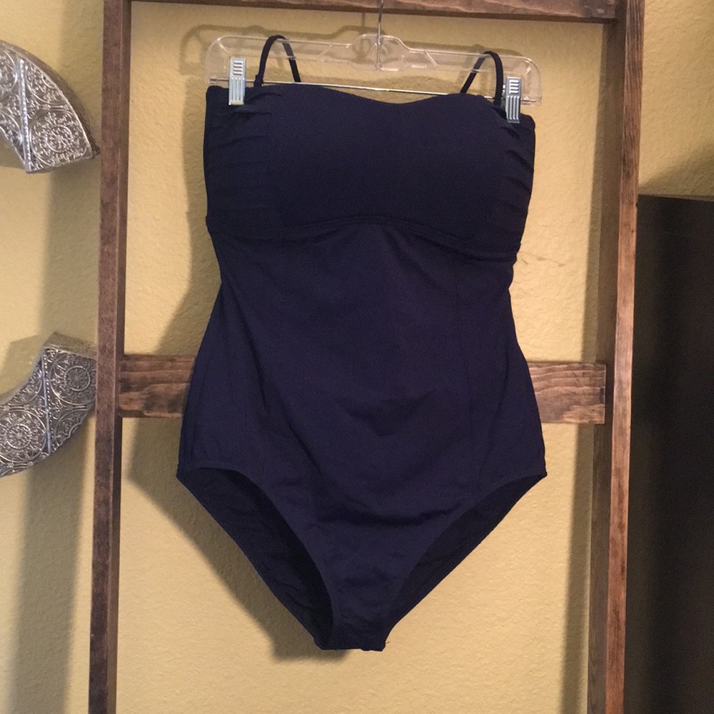 Tommy Bahama NWT
